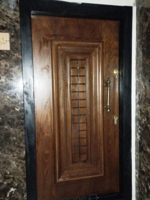 نمونه نصب شده درب ونوس پلاس توسط مجموعه دُرسی درب